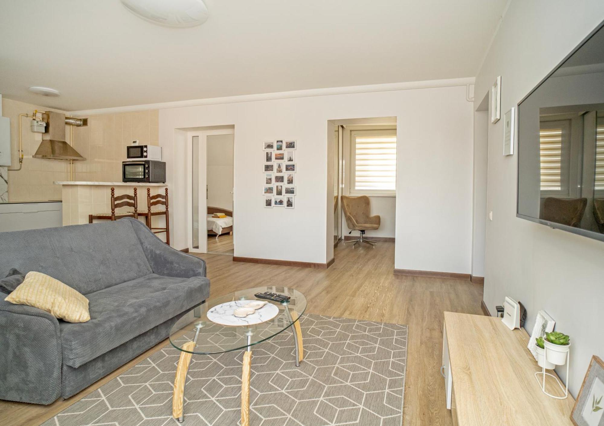 Kaunas Castle Apartments - 2 Bedroom Flat Bagian luar foto
